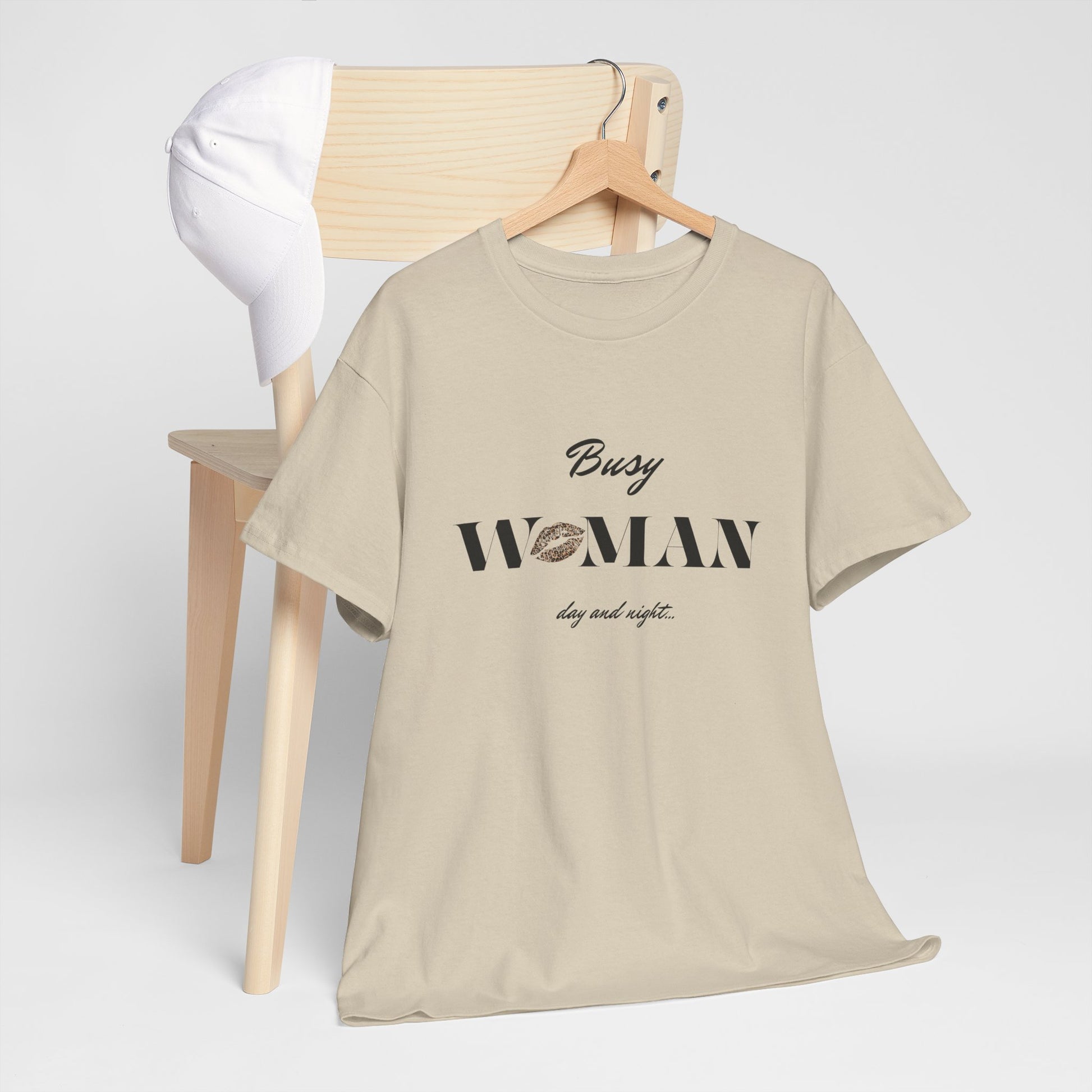 "Busy Woman" Power Tee, Trendy Graphic T-Shirt for Teens & Women – CLUB SASI Streetwear